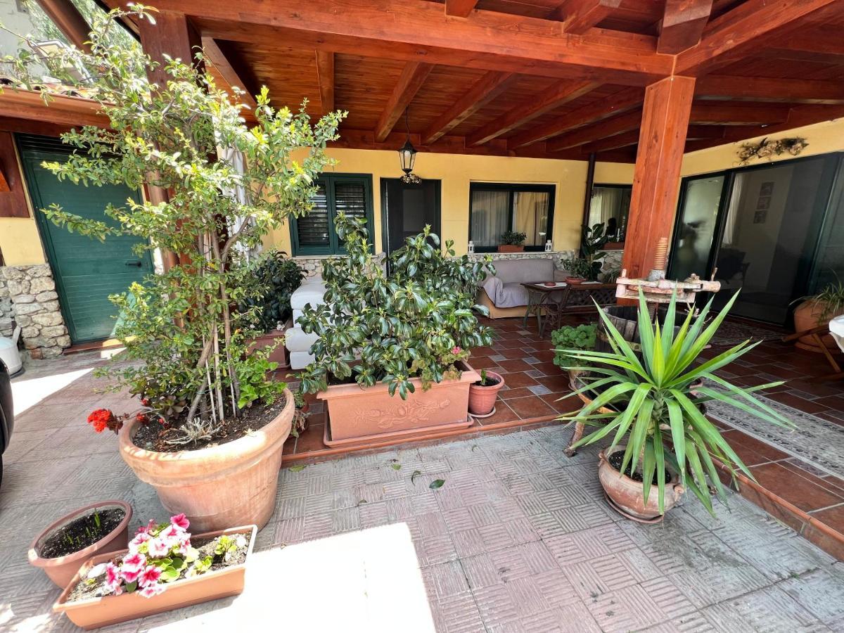 Апартаменты ***** La Casa Di Gio Кальтаниссетта Экстерьер фото