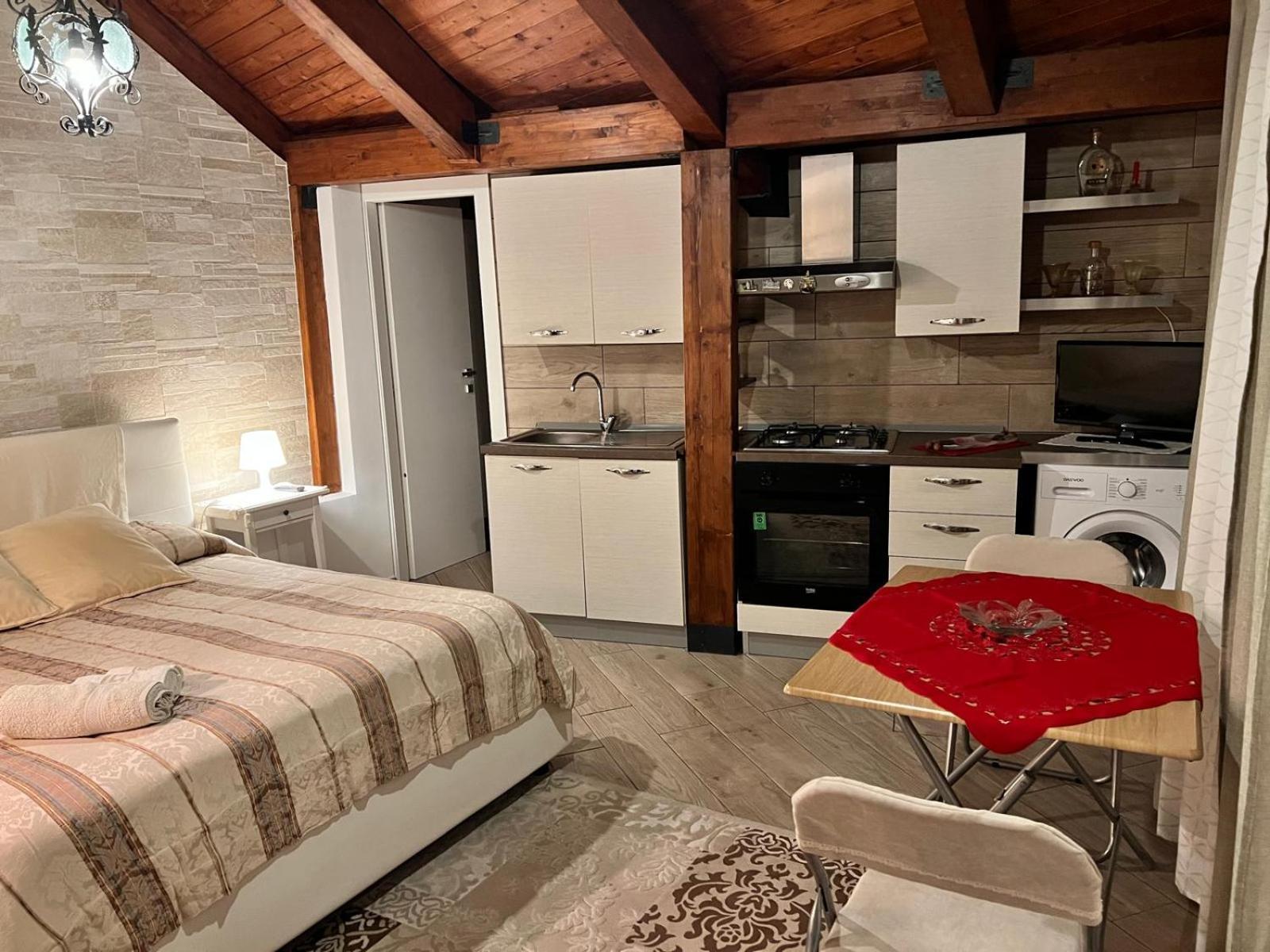 Апартаменты ***** La Casa Di Gio Кальтаниссетта Экстерьер фото