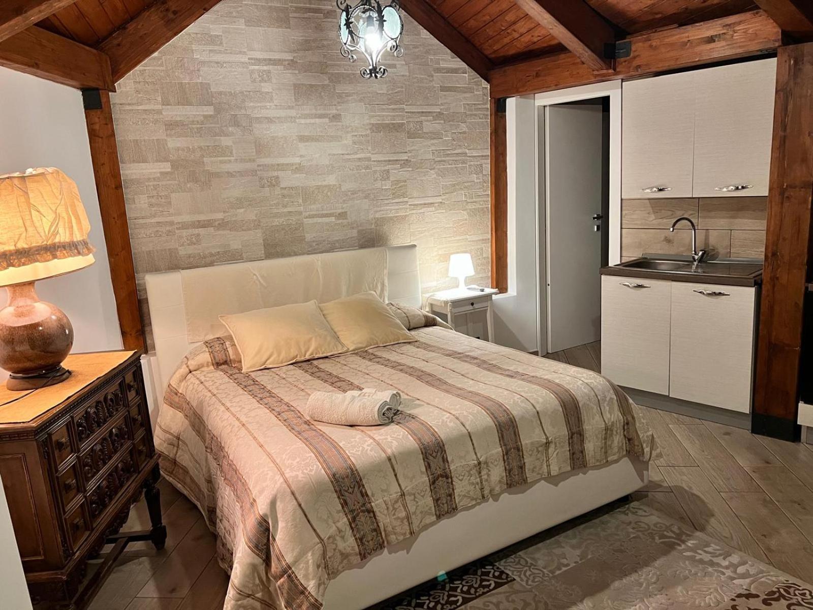 Апартаменты ***** La Casa Di Gio Кальтаниссетта Экстерьер фото