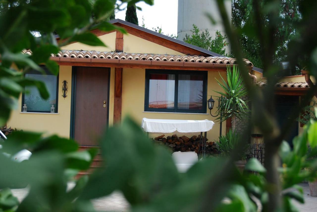 Апартаменты ***** La Casa Di Gio Кальтаниссетта Экстерьер фото