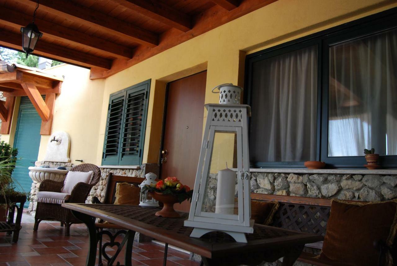 Апартаменты ***** La Casa Di Gio Кальтаниссетта Экстерьер фото