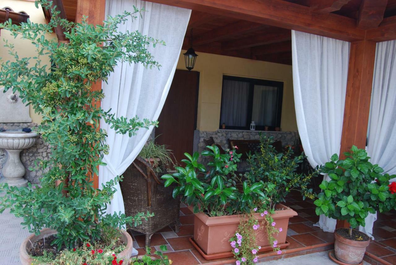 Апартаменты ***** La Casa Di Gio Кальтаниссетта Экстерьер фото