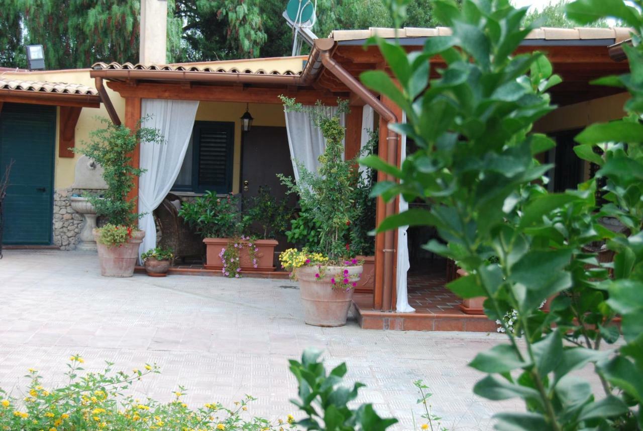 Апартаменты ***** La Casa Di Gio Кальтаниссетта Экстерьер фото