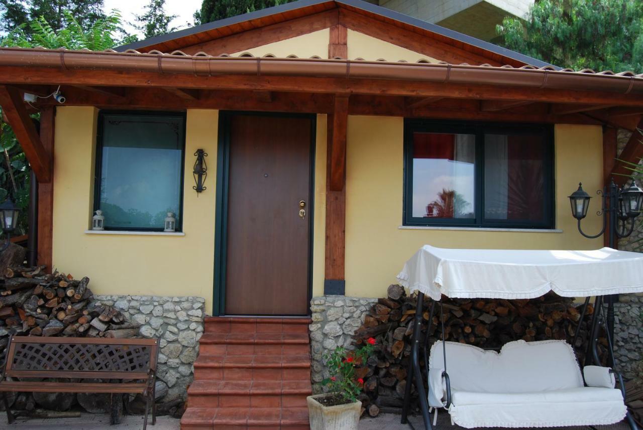 Апартаменты ***** La Casa Di Gio Кальтаниссетта Экстерьер фото